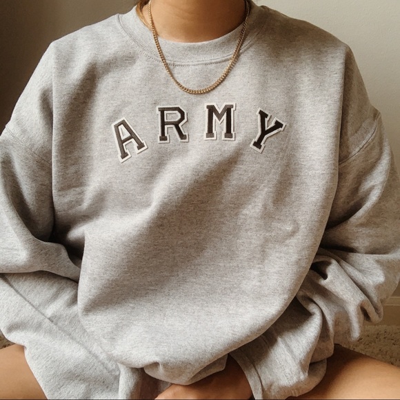 n e w |  gray army crewneck 🤍 - Picture 2 of 10